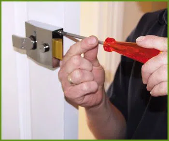 Neighborhood Locksmith Services Columbus, OH 614-335-6319 - 10-lock-smiths